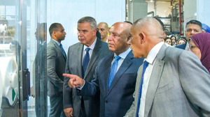 الوكيل يستعرض خلال اجتماع الوزير ومحافظ الاسكندرية مشاكل مستثمرى مدابغ الماكس